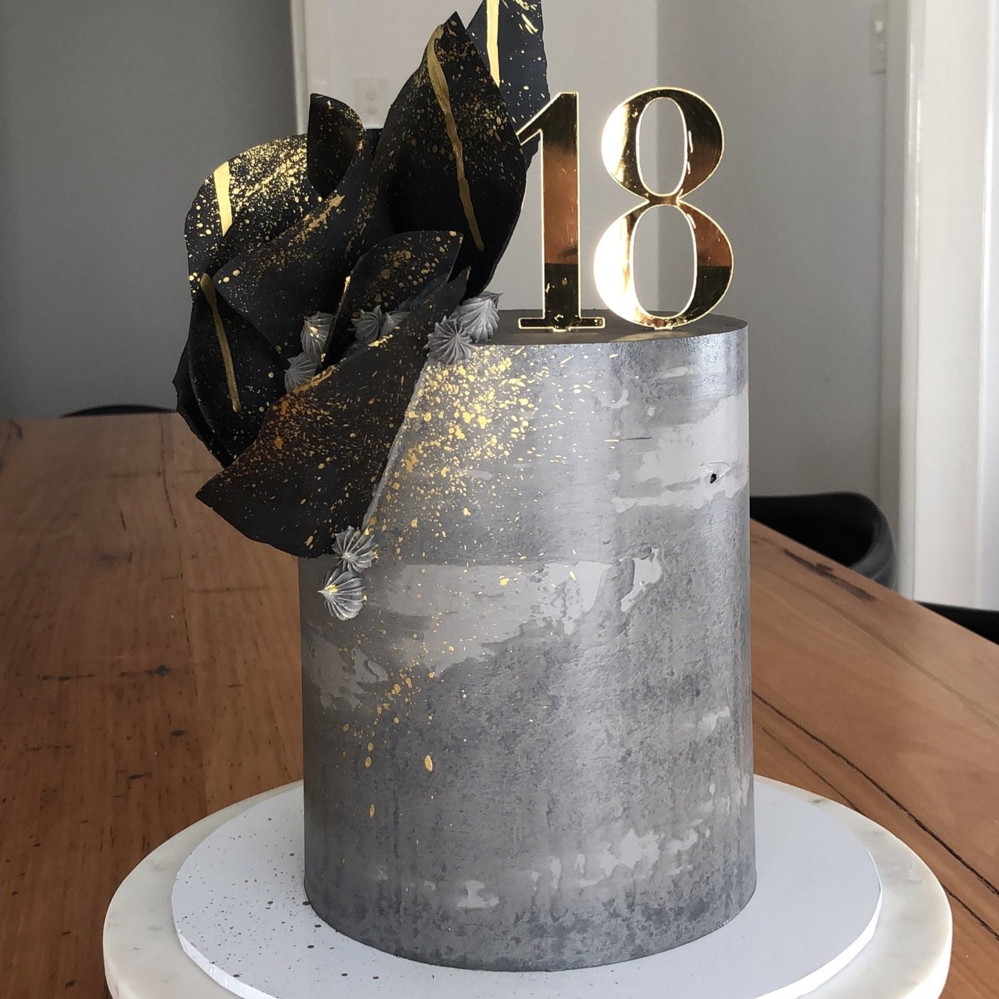 Serif Single Digit Cake Topper