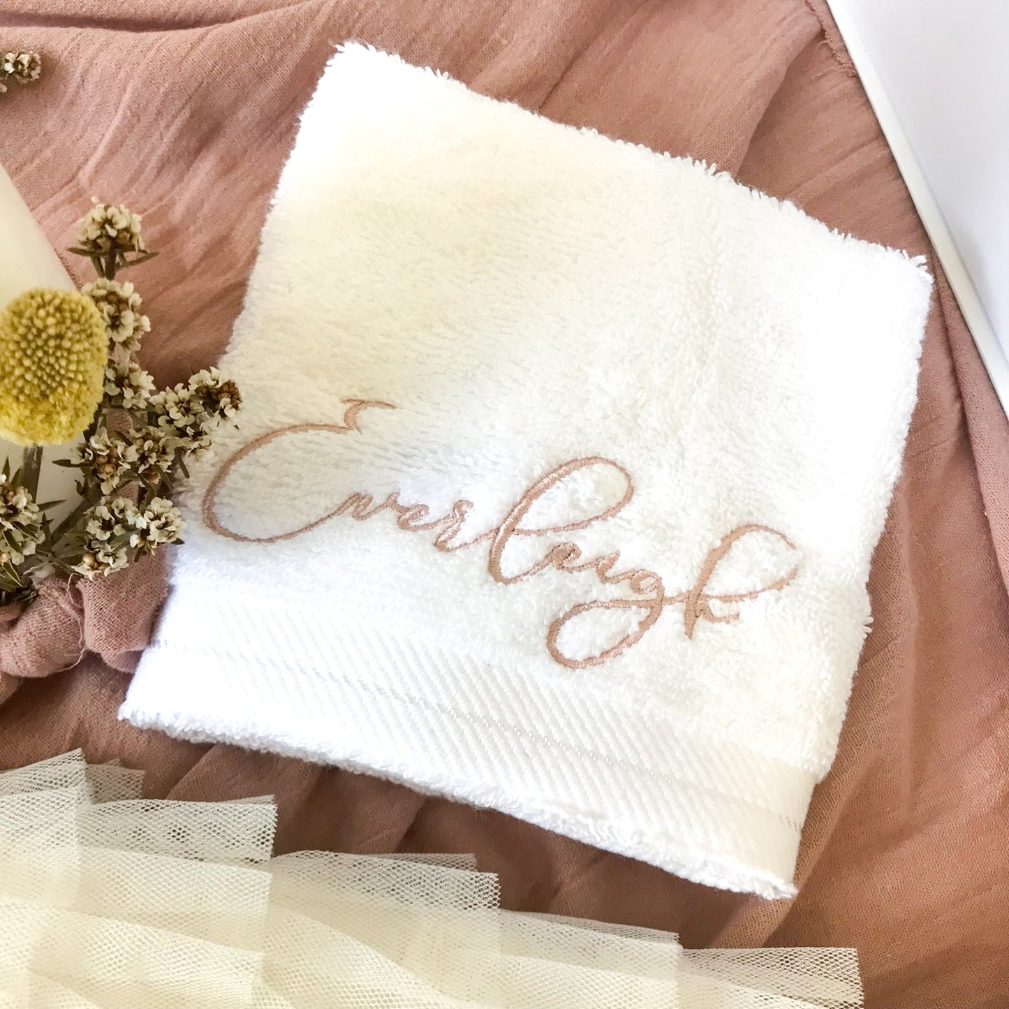 Embroidered facewasher