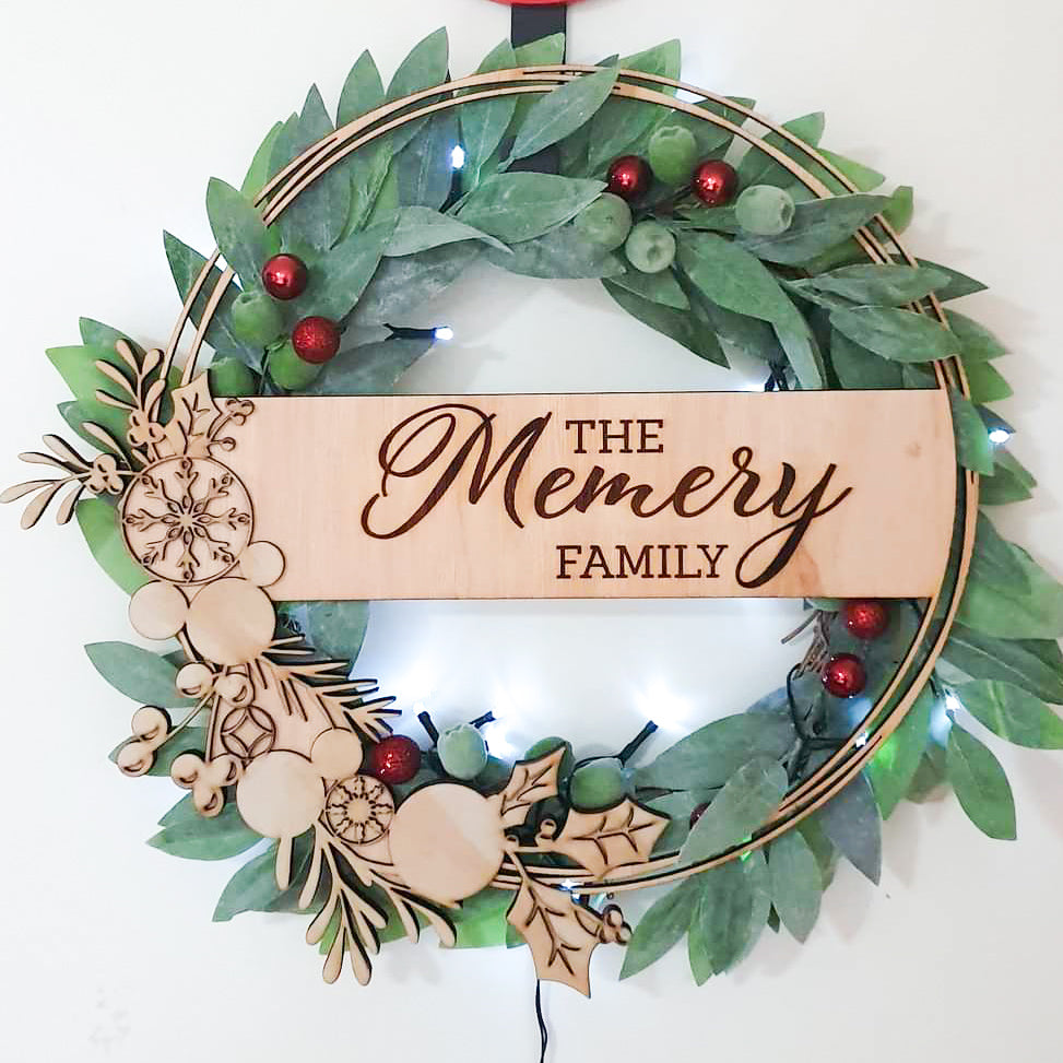 Personalised 2D Christmas Wreaths